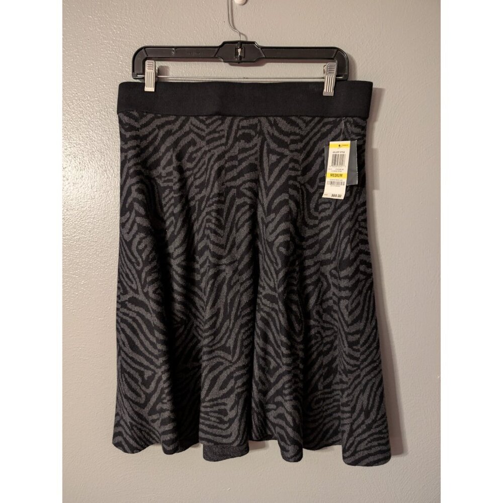 Alfani Womens Skirt Medium Gray Black Animal Print A-Line Knit Stretch - Picture 2 of 5